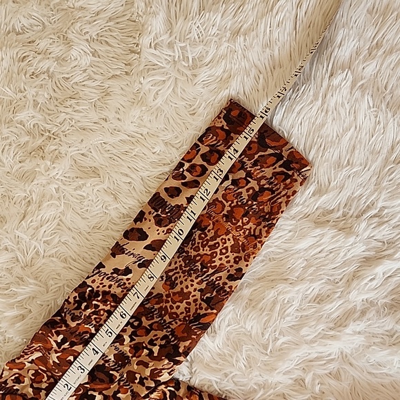 Ruby Rd Leopard Print V-Neck Top - Picture 6 of 8